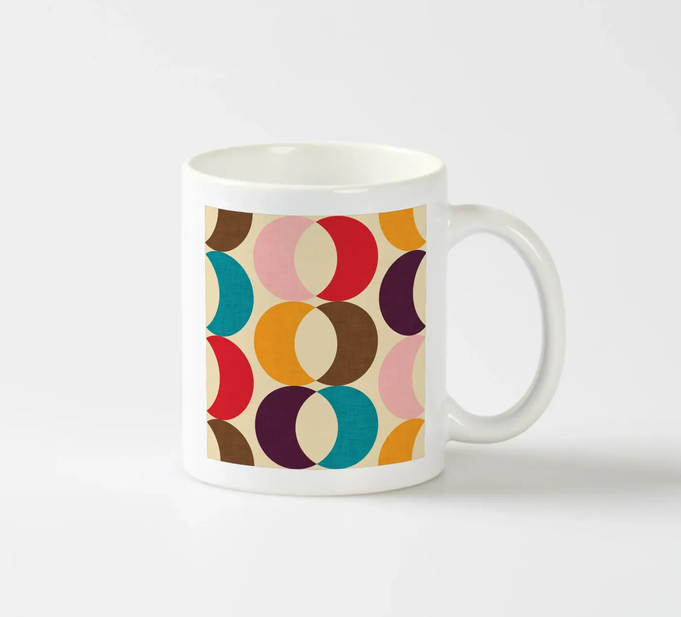 Mid Mod Arrow ceramic mug by susanacosta