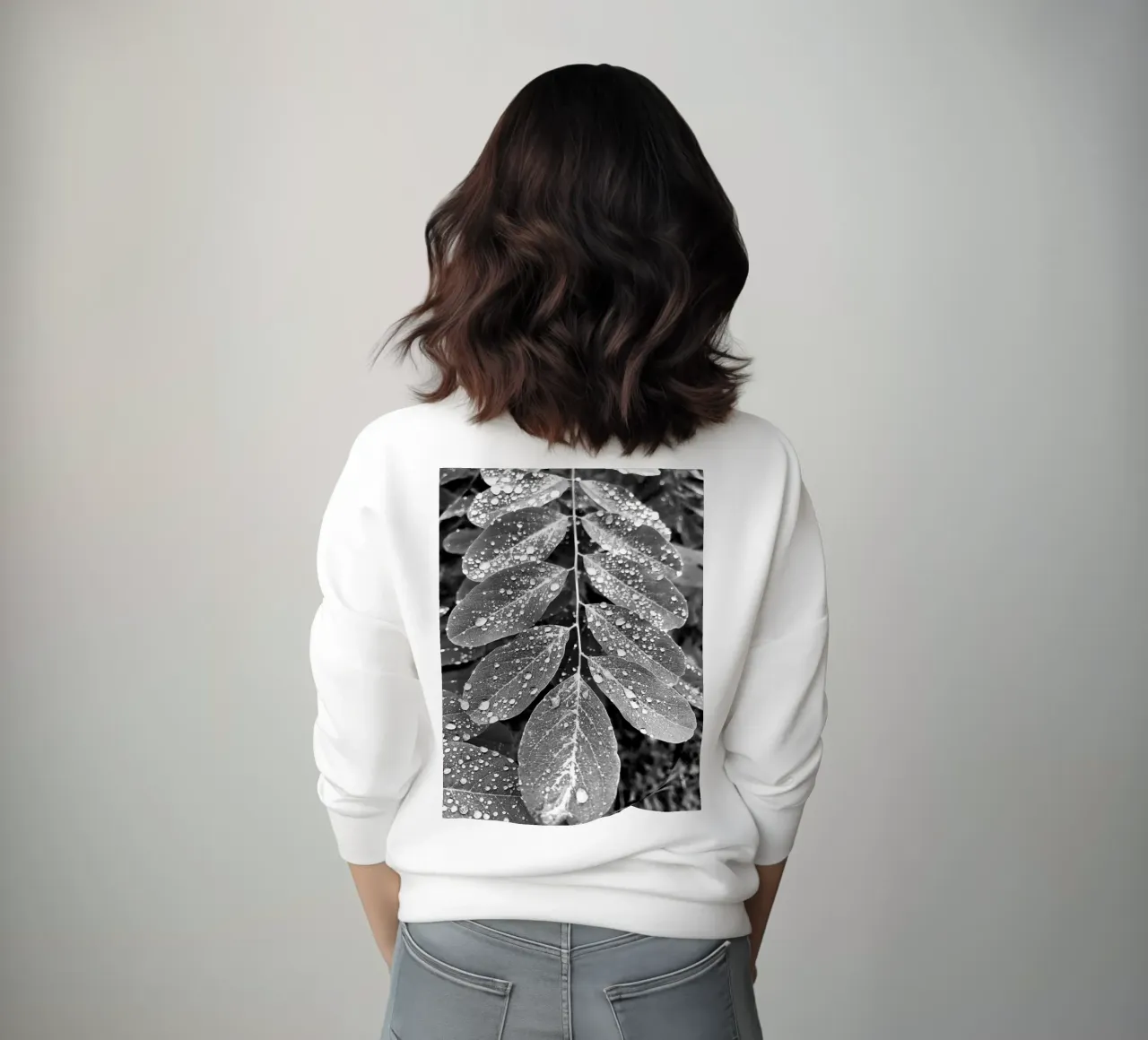 Gocce sulla pianta felpa da Dorothea Baur