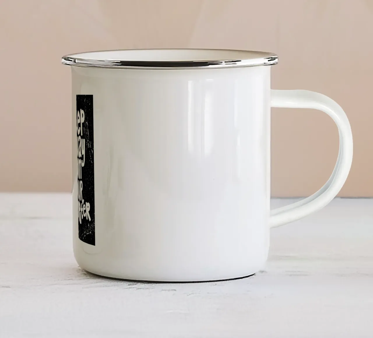 Citazione offline lettere bianche e nere tazza in smalto da HelloHappylife Illustrations