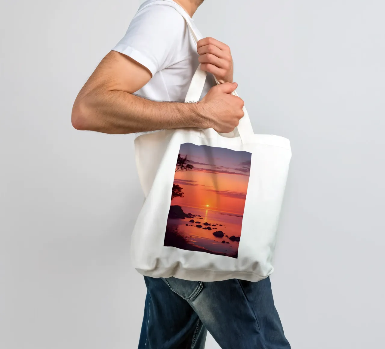 Scena di tramonto sull'oceano borsa in juta da Charnwood Prints