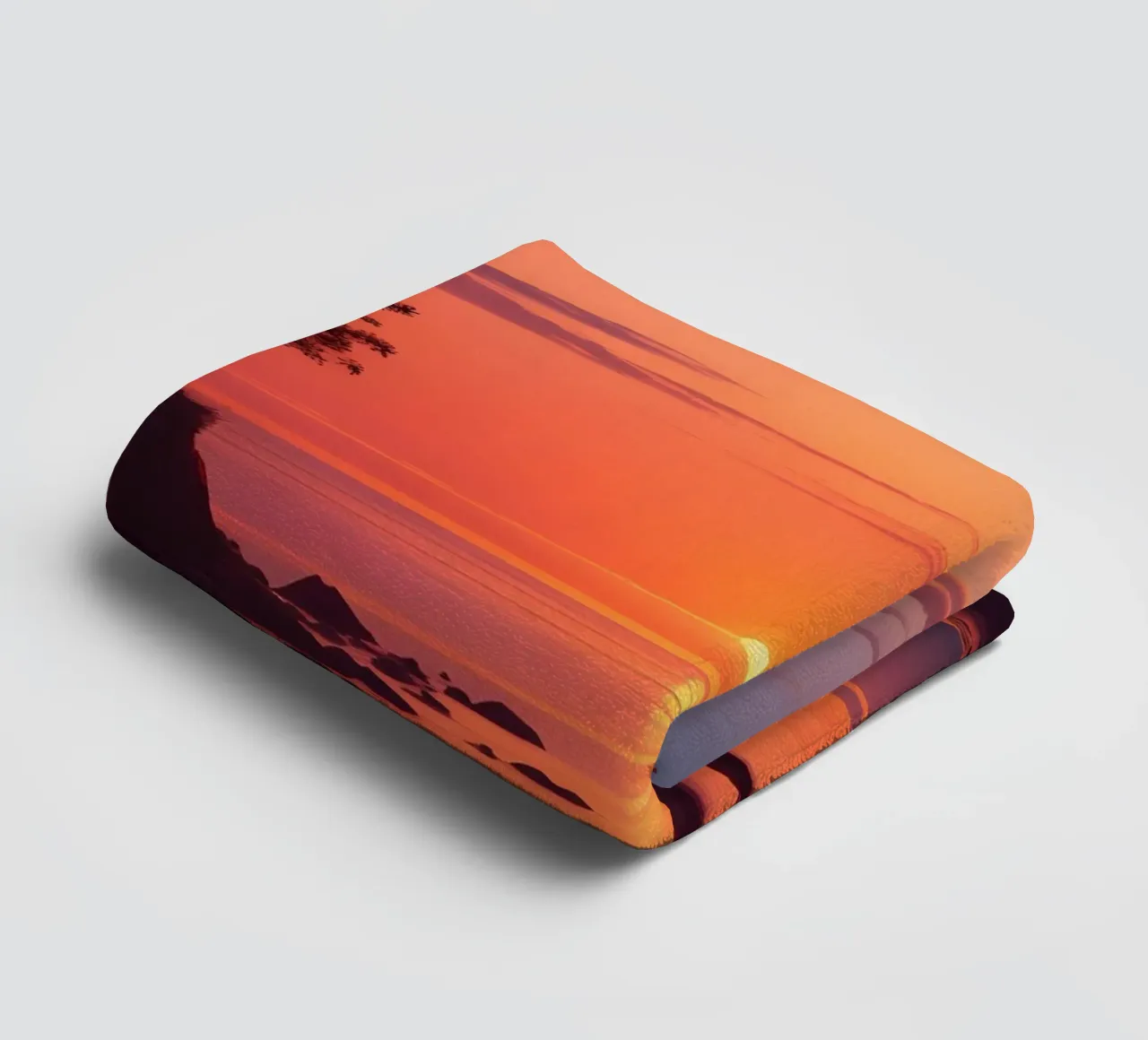 Scena di tramonto sull'oceano asciugamano da bagno da Charnwood Prints