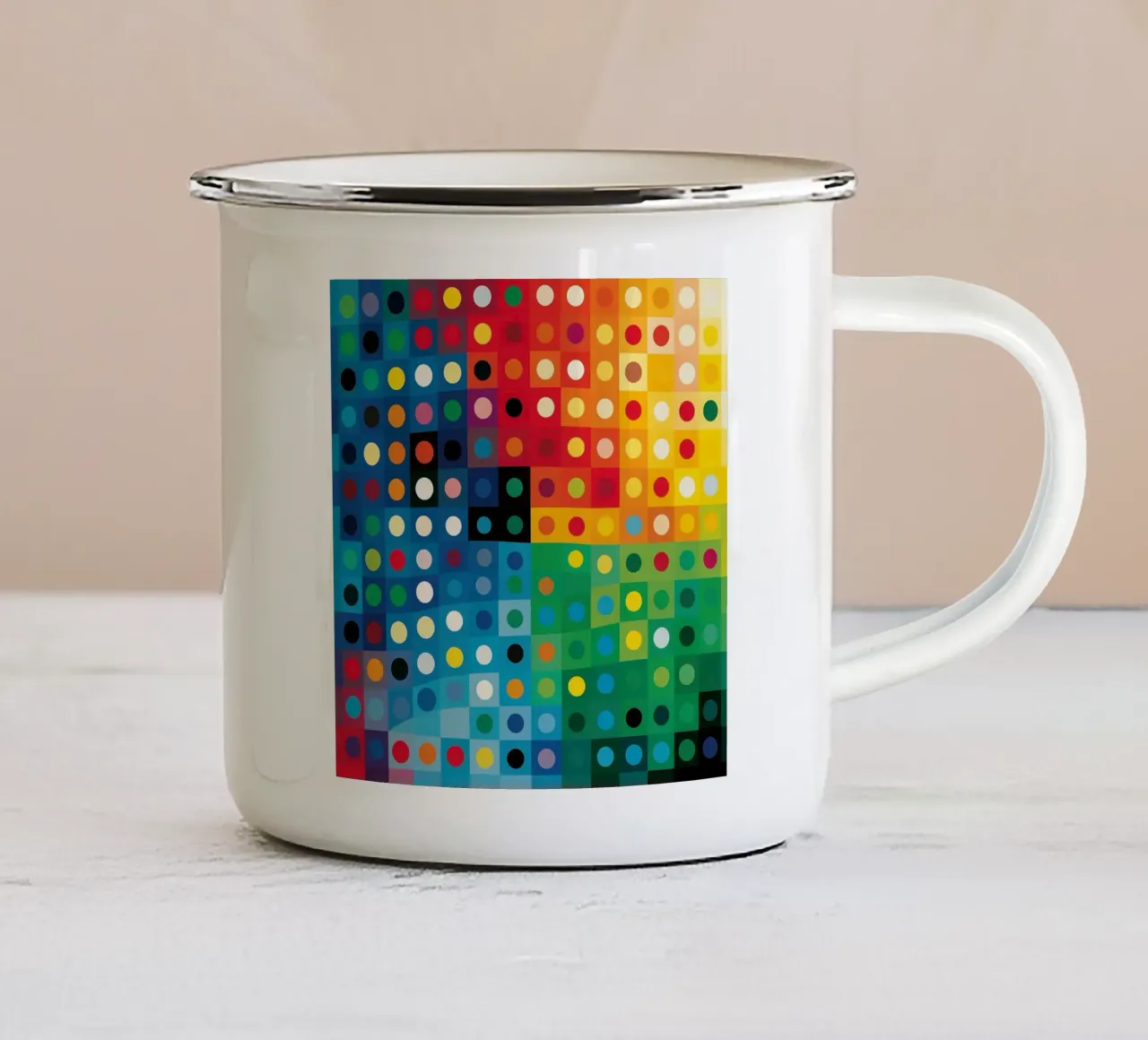 Sinfonia a pois | Corsa ai colori della Pixel Art tazza in smalto da Autofocus