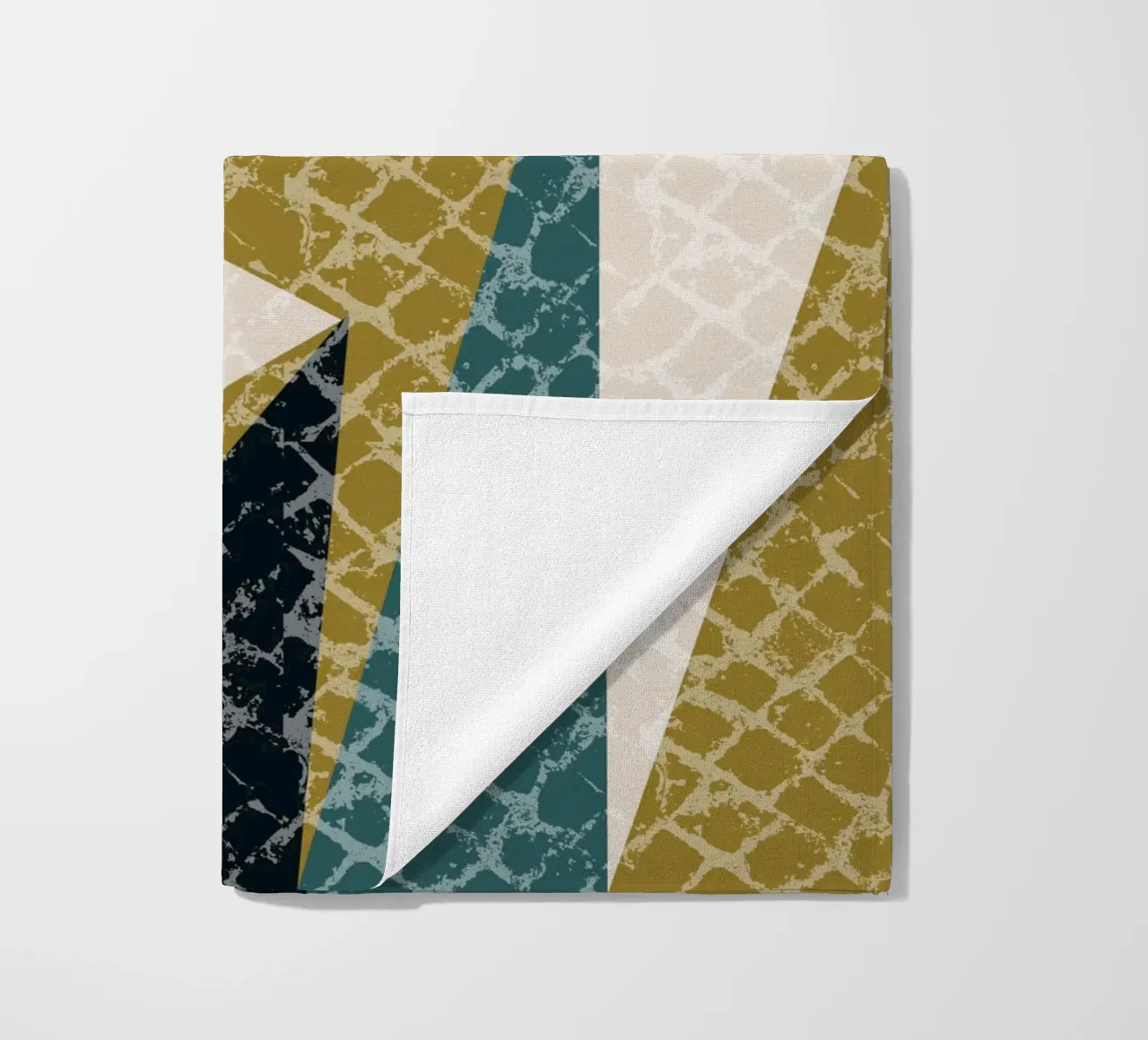 Faux-Textured Mid Mod Geo Olive strandhanddoek van susanacosta