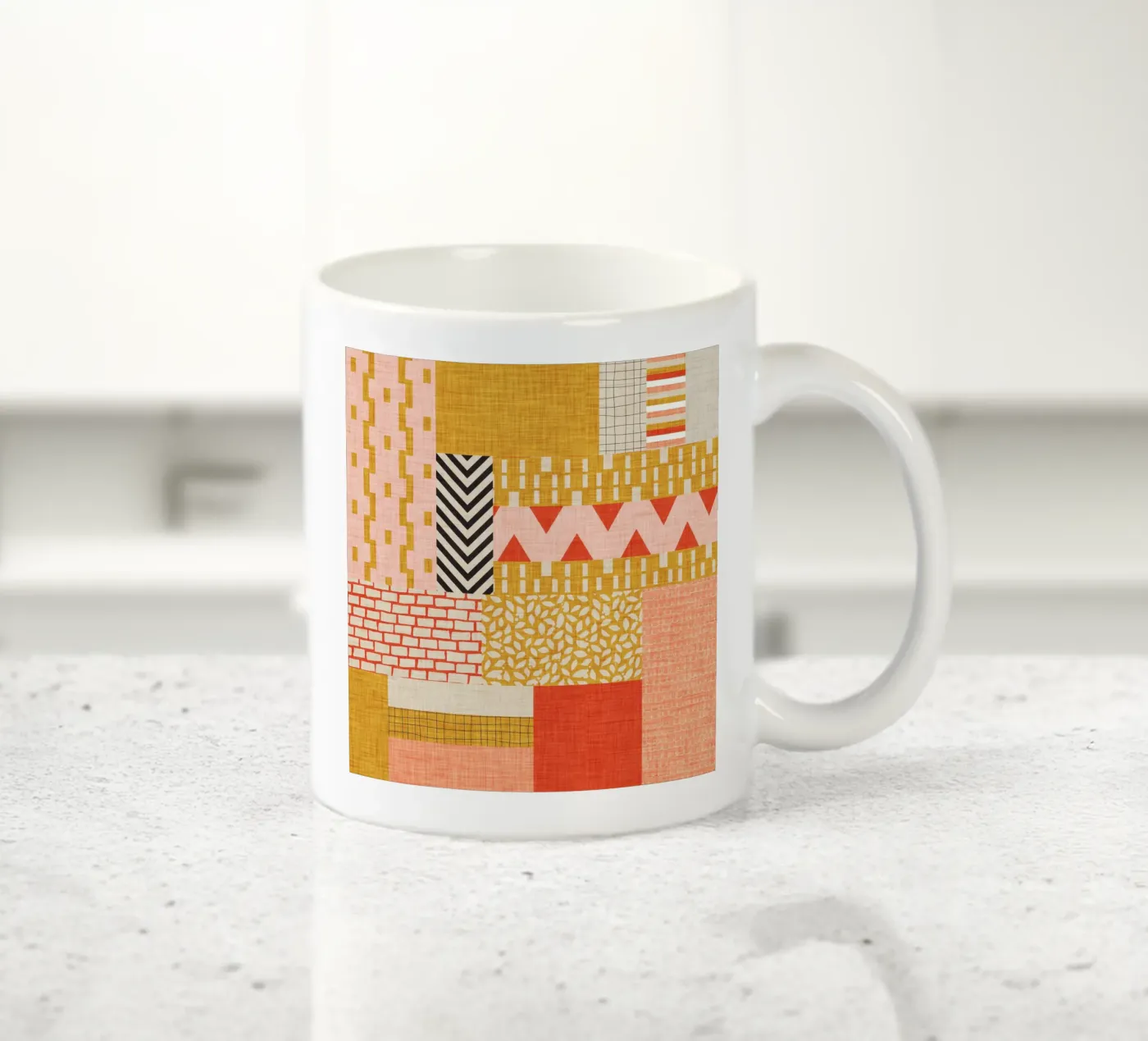 Faux-Textured Patchwork Keramik Tasse von susanacosta