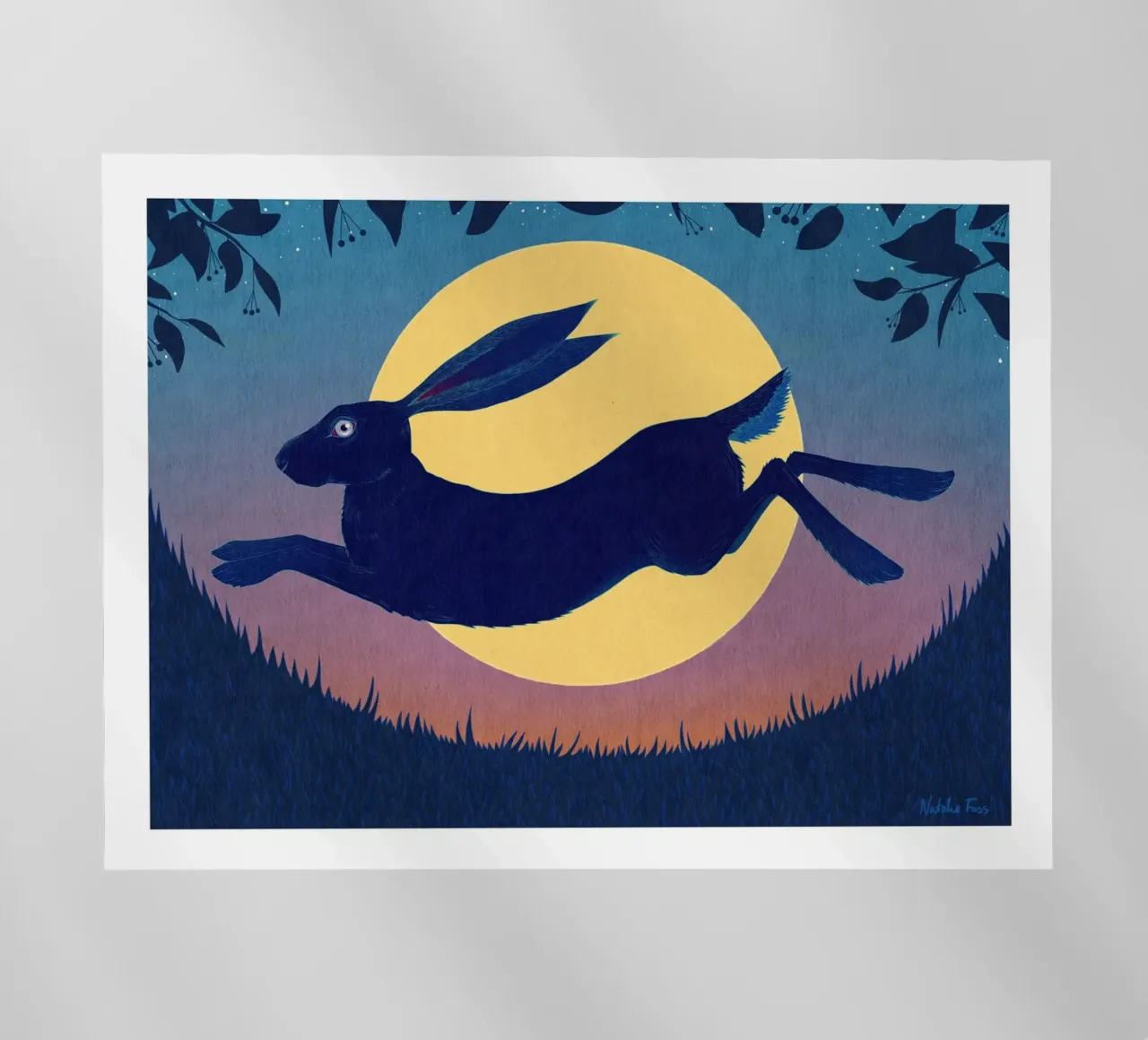 Running Hare pellicola backlit da Natalie Foss