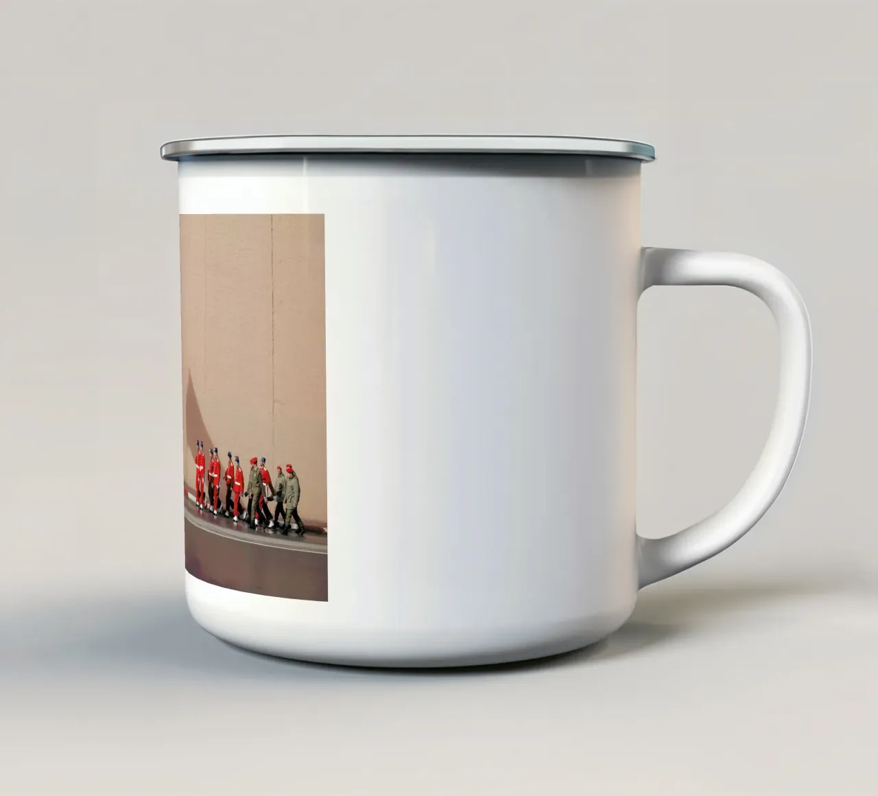 Marrakesh Paradise 17 tazza in smalto da Paul Aidan Perry