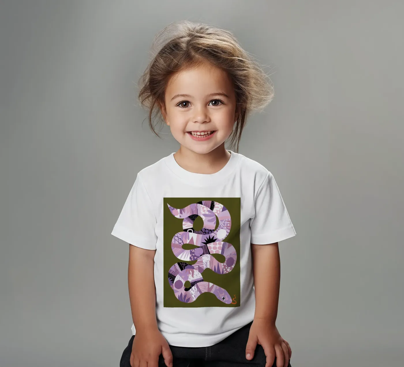 Snake kinder t-shirt van Tom Abbiss Smith
