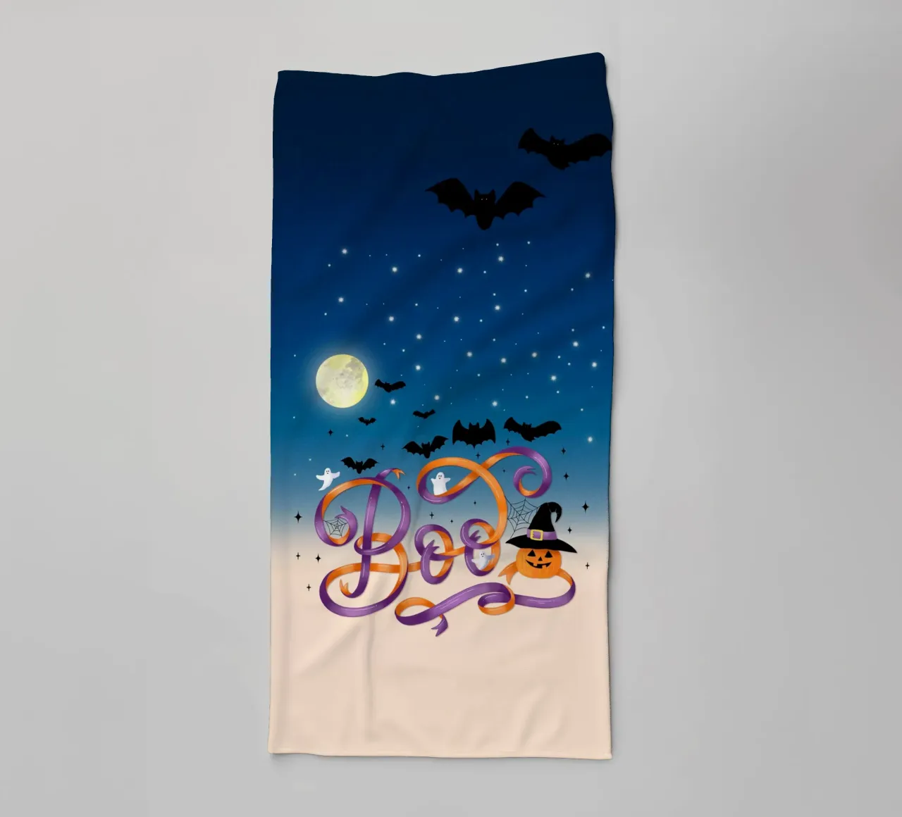 Halloween Boo. Zucca, pipistrelli, luna e ragnatele asciugamano da bagno da CalliLetters