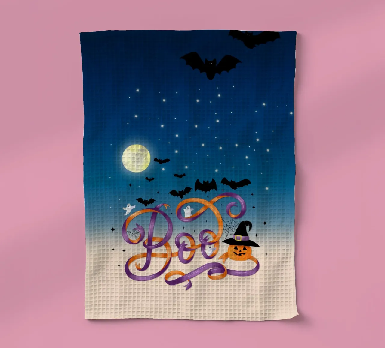 Halloween Boo. Citrouille, chauve-souris, lune et toile d'araignée torchon de CalliLetters