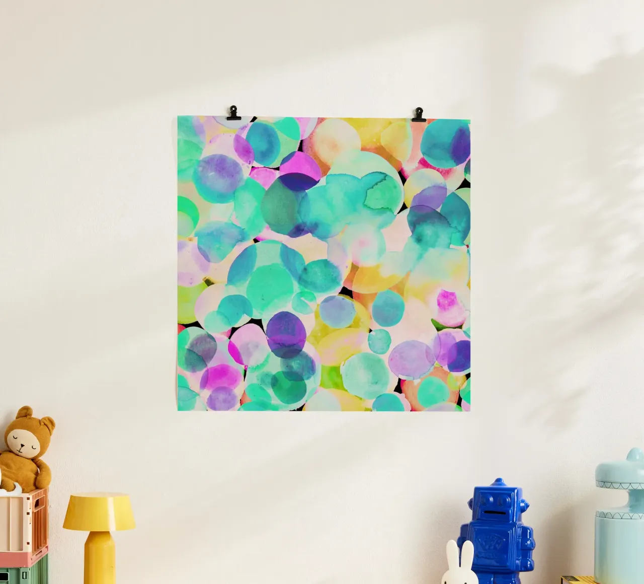 Polka Dot Ice Blue poster con telaio in plastica da Amy Sia