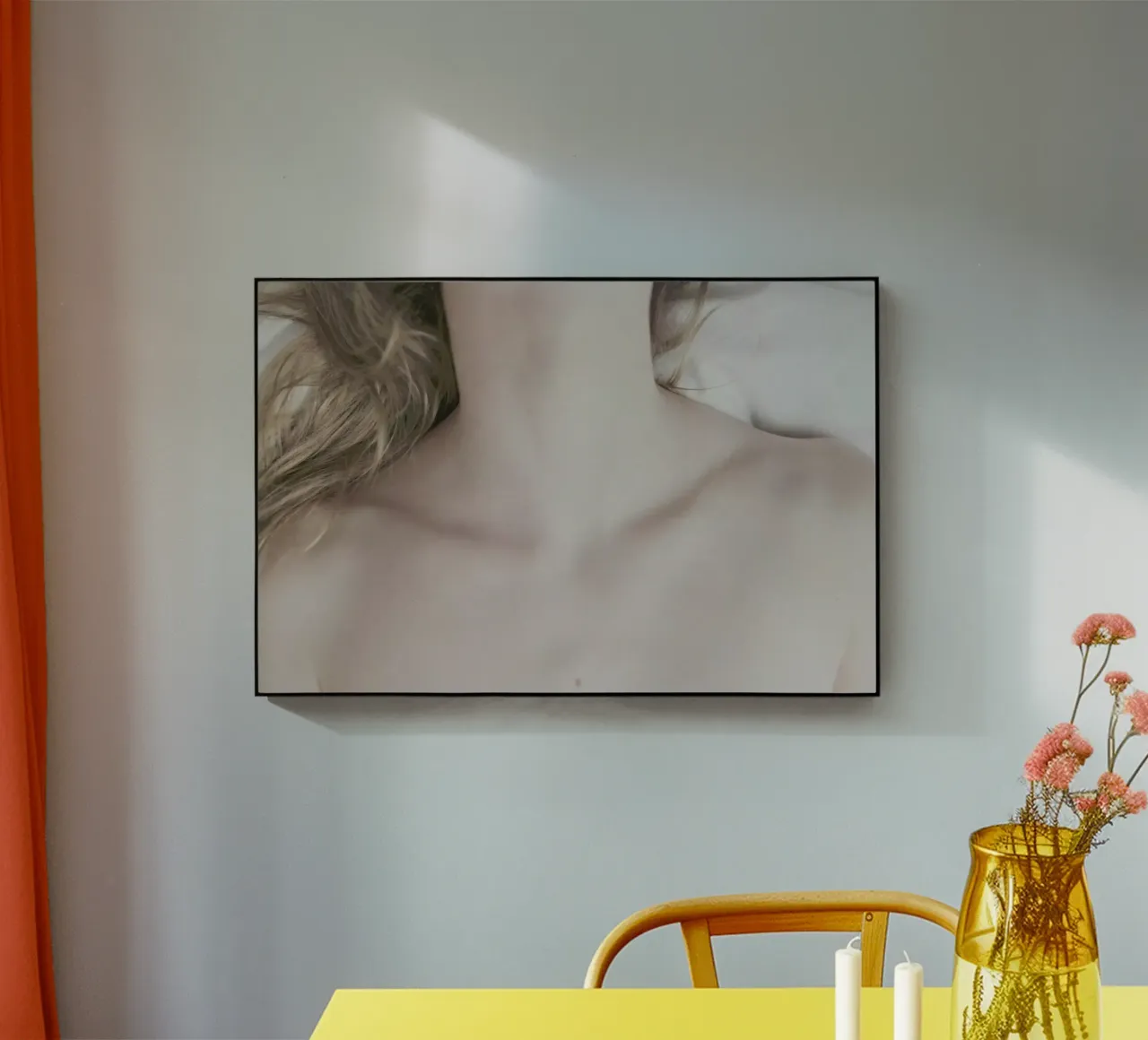 The Silkmoth 10 plexiglass da Paul Aidan Perry