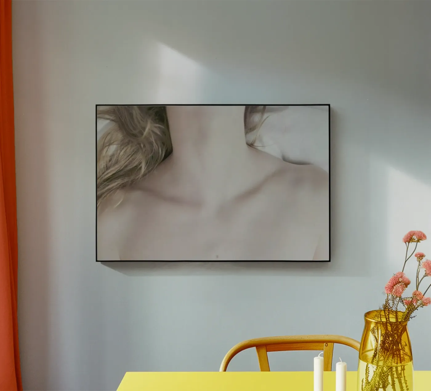 The Silkmoth 10 plexiglass da Paul Aidan Perry