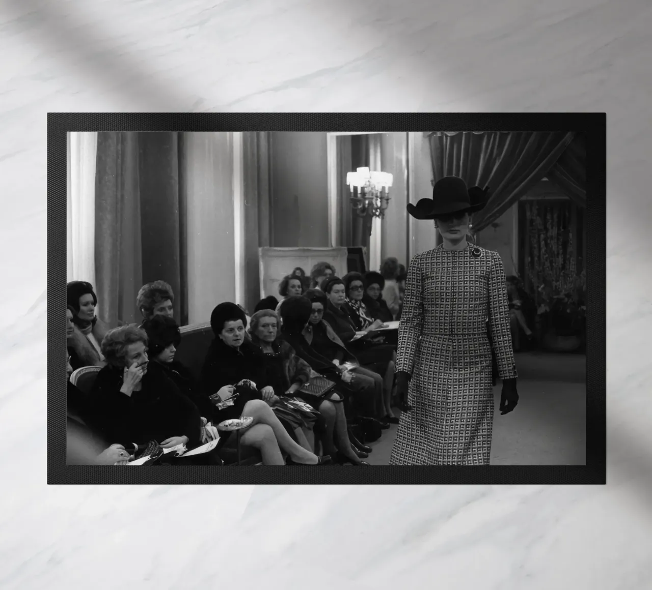 Modeshow deurmat van jonatan bridge