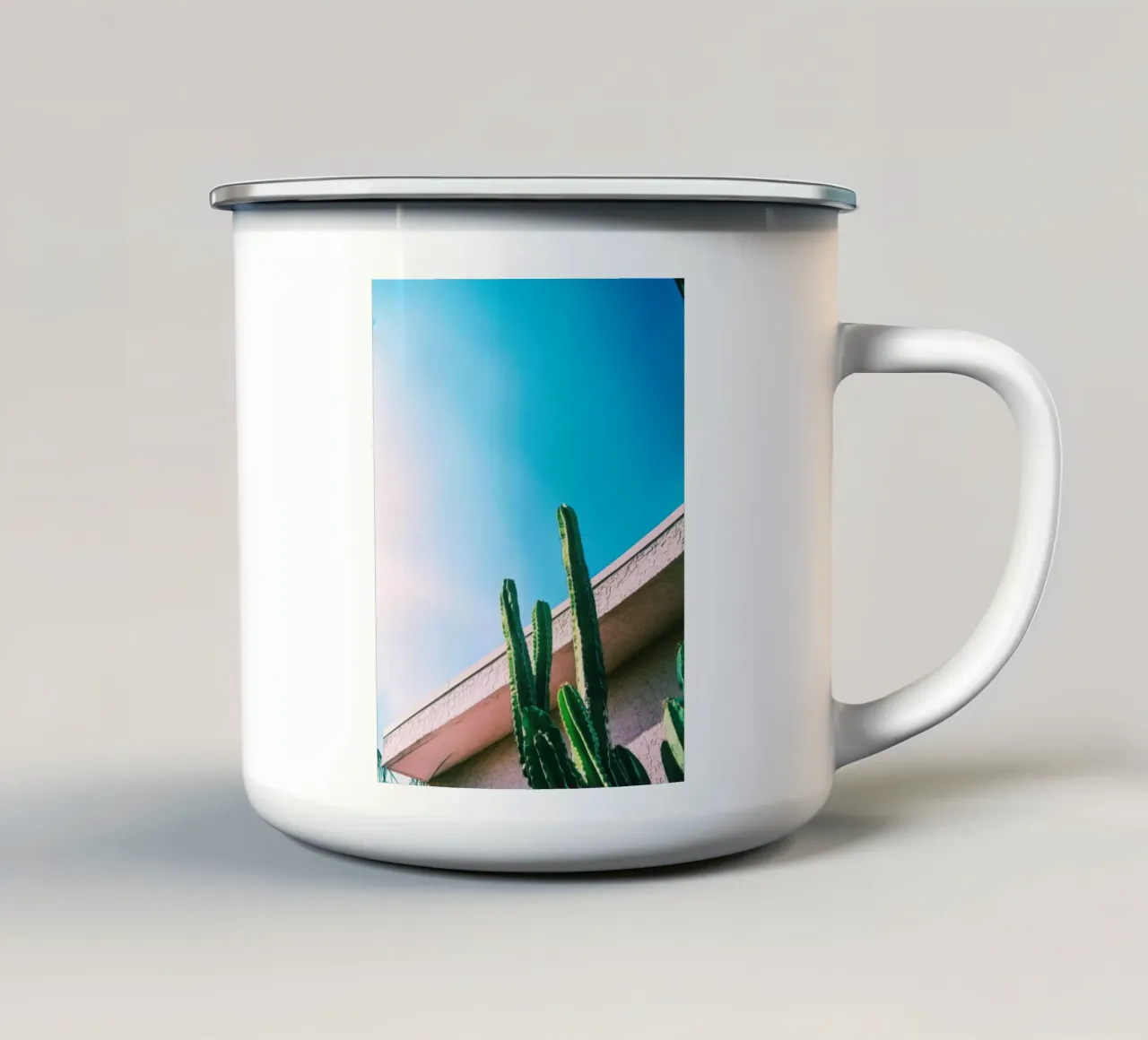 1 tazza in smalto da Pink California | Affiches & Posters