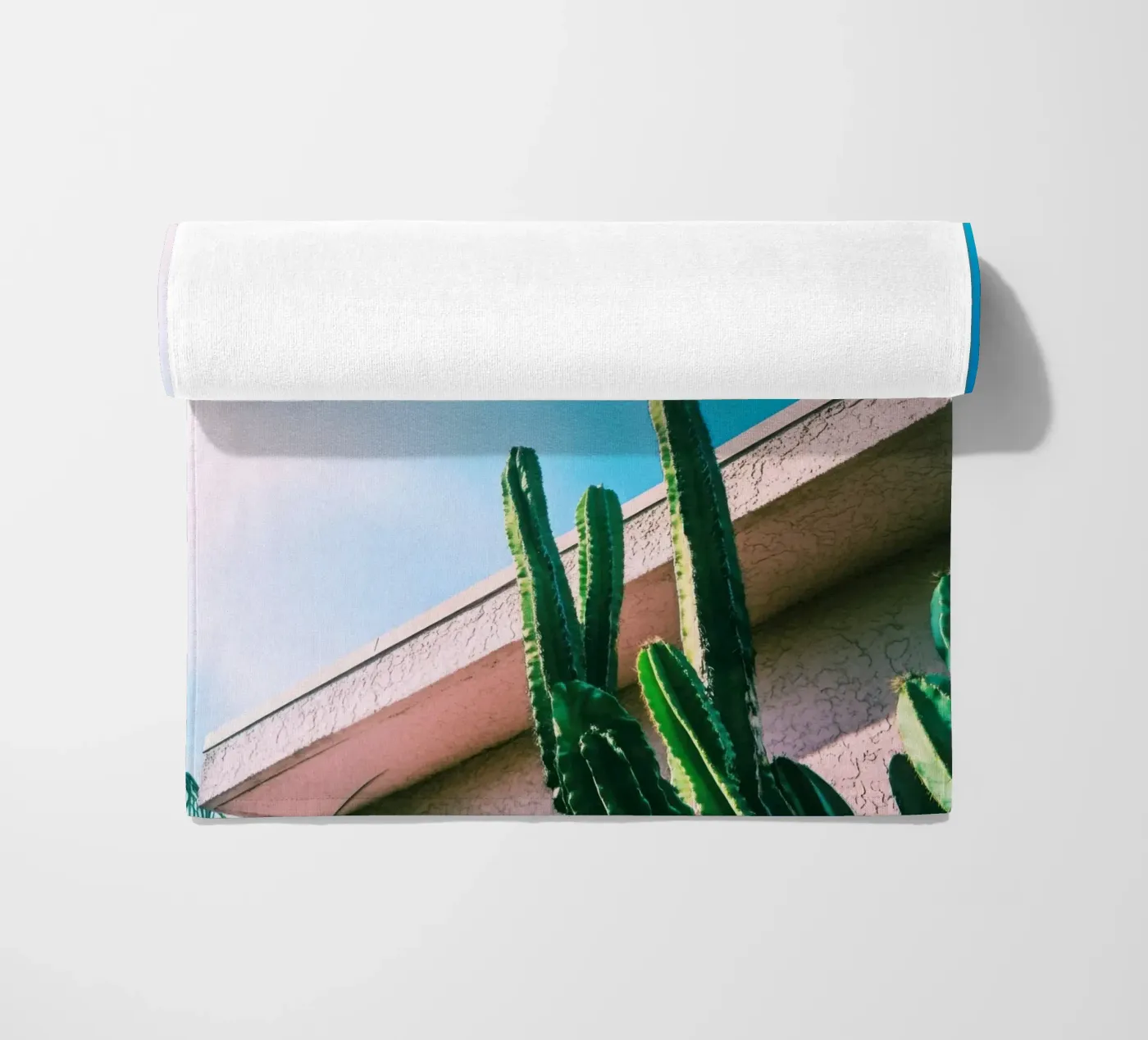 1 strandhanddoek van Pink California | Affiches & Posters