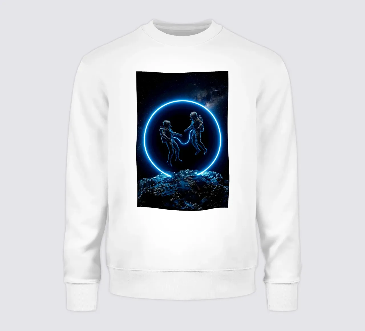 Astronauti connessi che fluttuano in un portale cosmico al neon felpa da Cosmic Reverie Creations