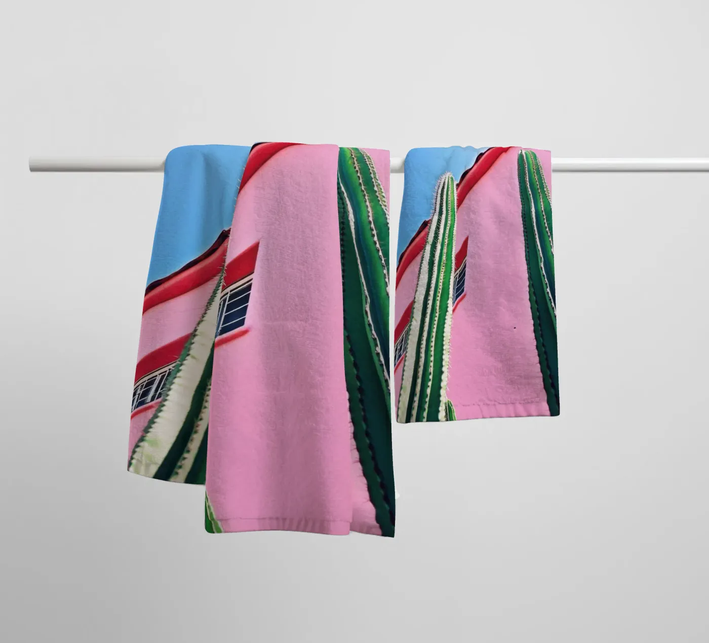 5 towel by Pink California | Affiches & Posters