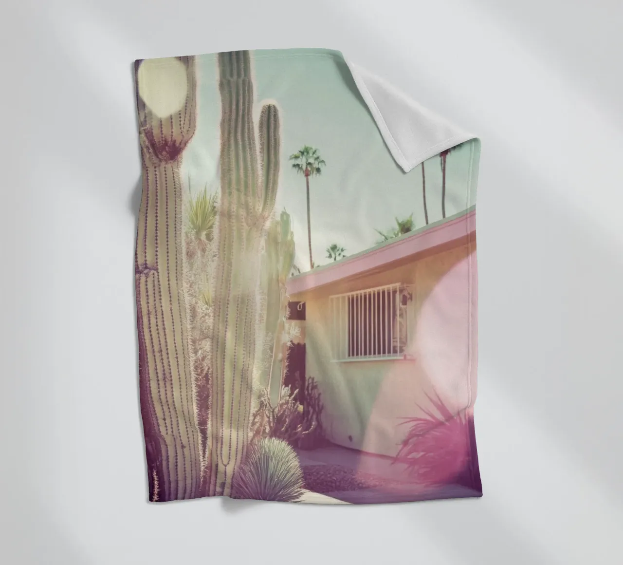 7 Fleecedecke von Pink California | Affiches & Posters