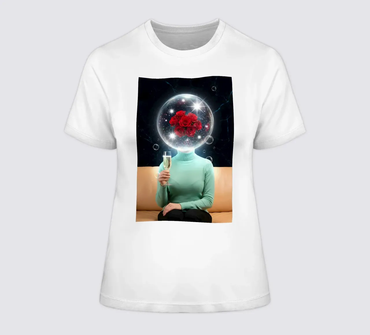 Surreal Rose Mind Bubble with Champagne Cosmic Art (bulle d'esprit surréaliste en rose avec art cosmique en champagne) t-shirt ajusté pour femmes de Cosmic Reverie Creations