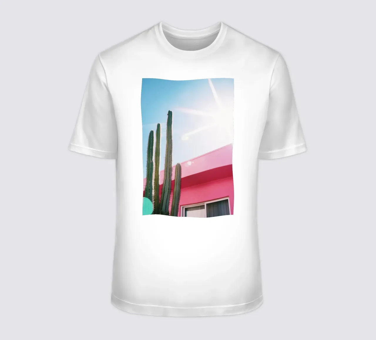 9 t-shirt van Pink California | Affiches & Posters