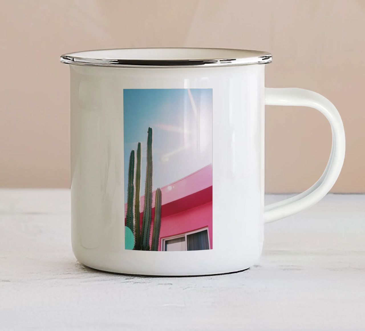 9 tazza in smalto da Pink California | Affiches & Posters