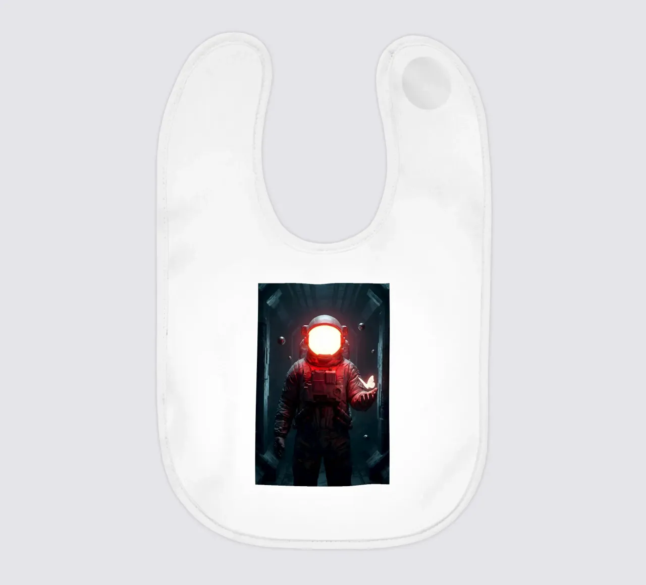 Astronauta di luce con in mano una farfalla in un futuro oscuro bavaglino da Cosmic Reverie Creations