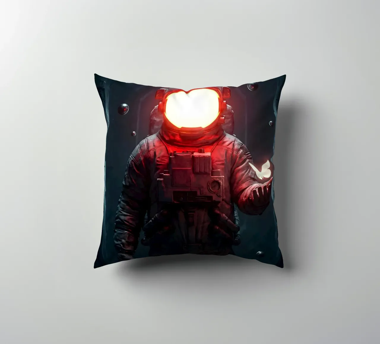 Astronauta di luce con in mano una farfalla in un futuro oscuro cuscino da Cosmic Reverie Creations