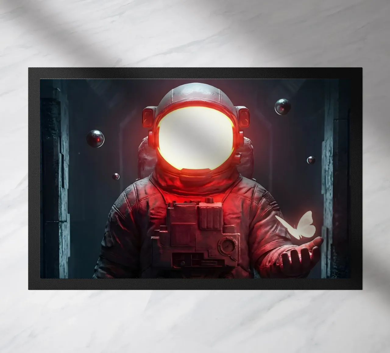 Astronauta di luce con in mano una farfalla in un futuro oscuro zerbino da Cosmic Reverie Creations