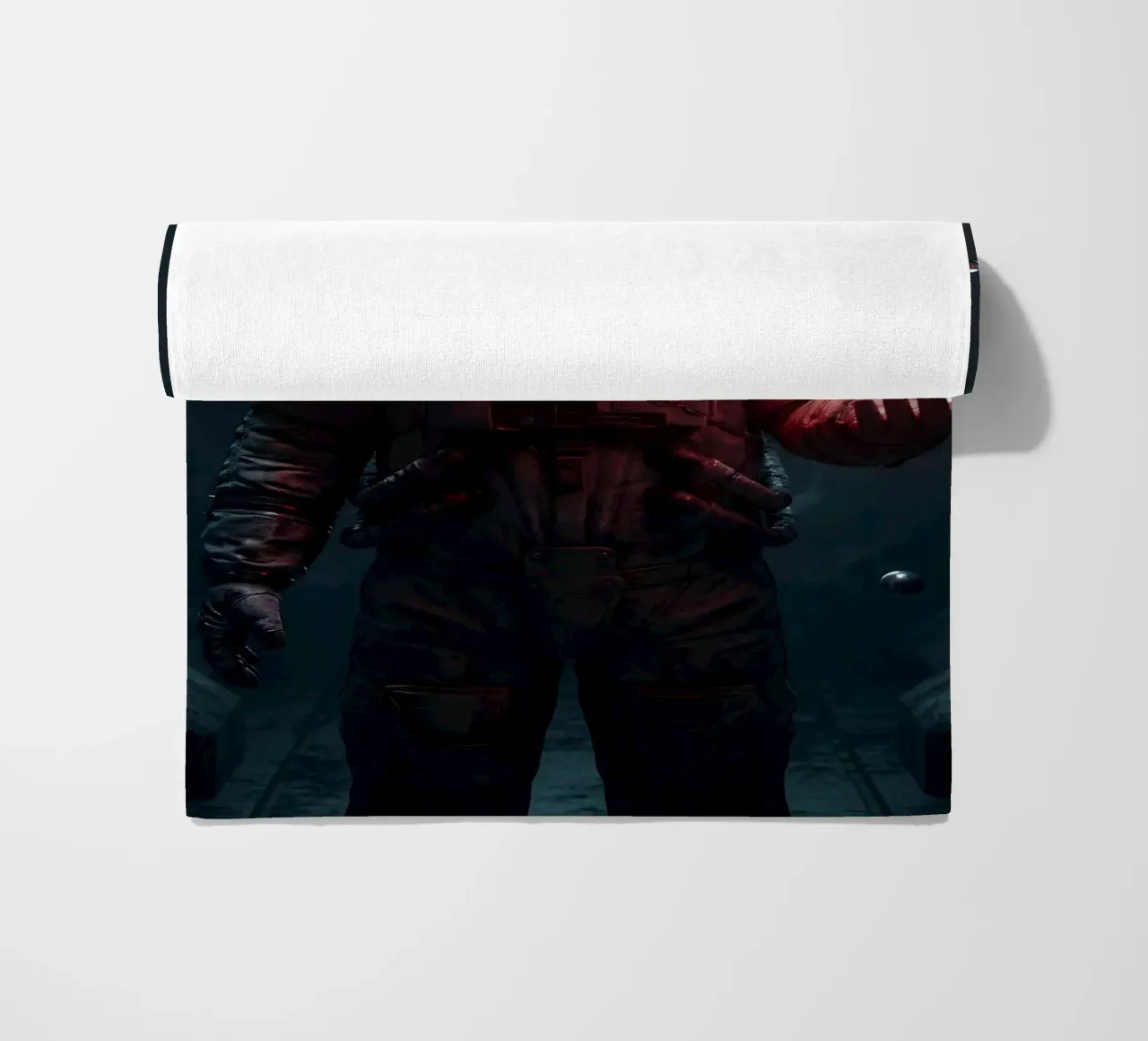 Astronauta di luce con in mano una farfalla in un futuro oscuro telo mare da Cosmic Reverie Creations