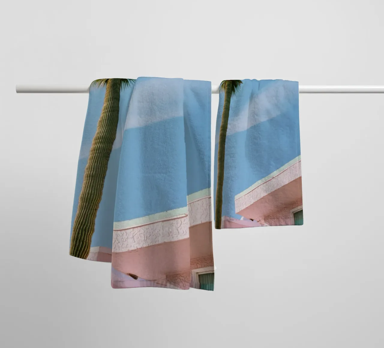 14 badhanddoek van Pink California | Affiches & Posters