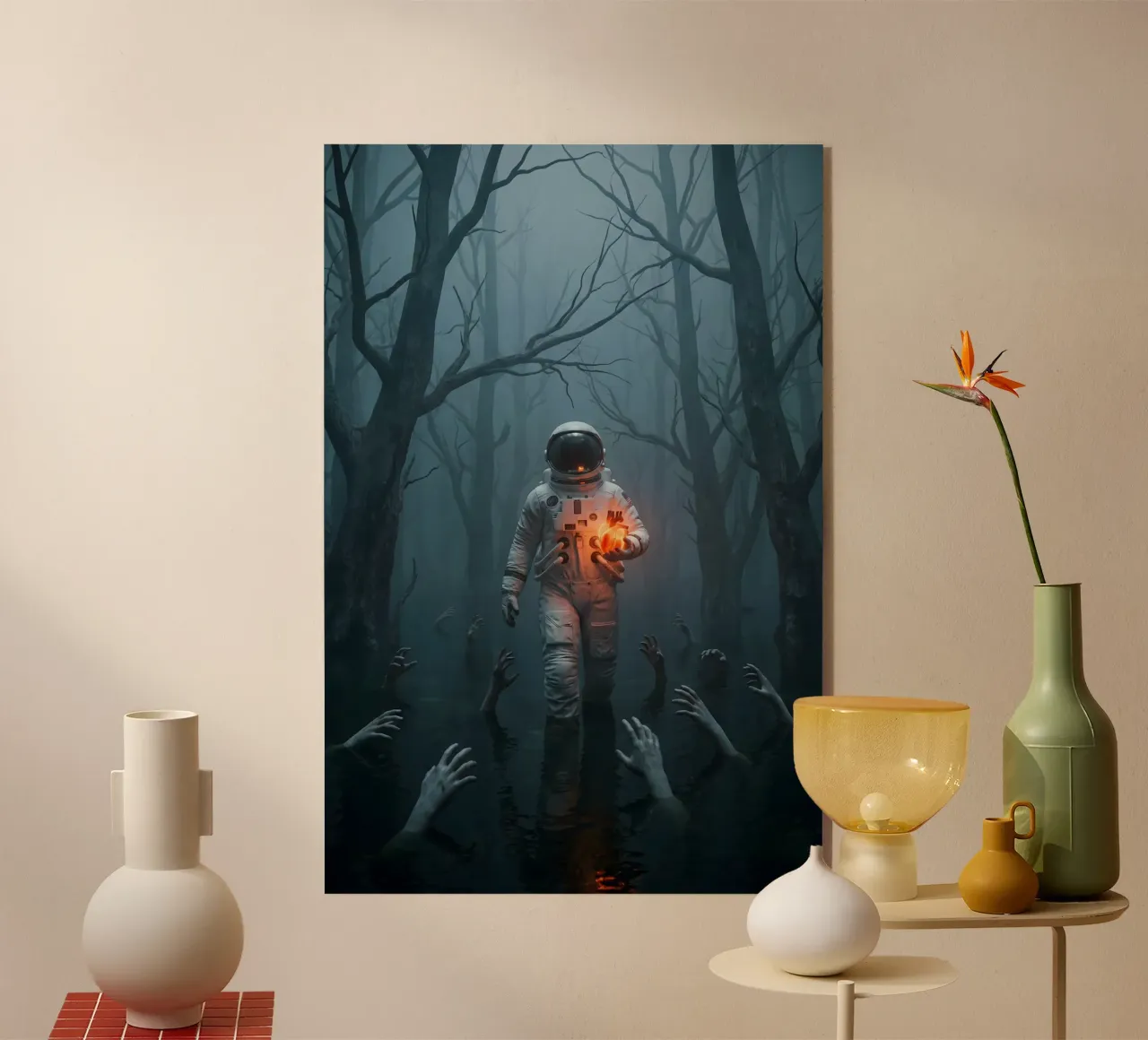 Astronauta in una foresta infestata con in mano un cuore luminoso plexiglass da Cosmic Reverie Creations