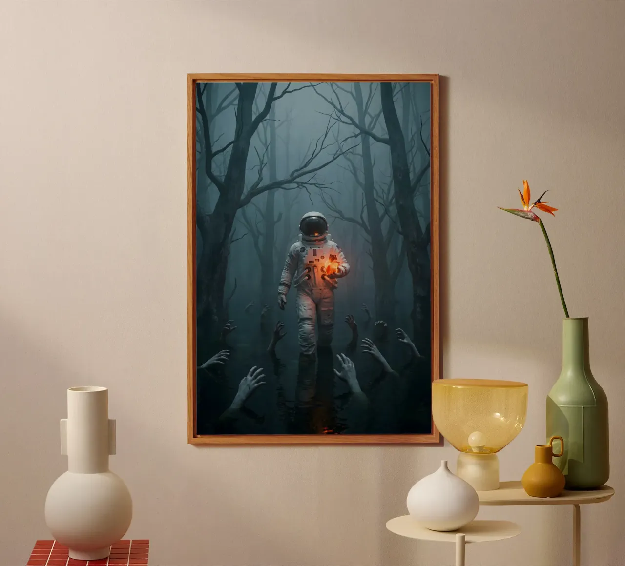 Astronauta in una foresta infestata con in mano un cuore luminoso alluminio dibond da Cosmic Reverie Creations