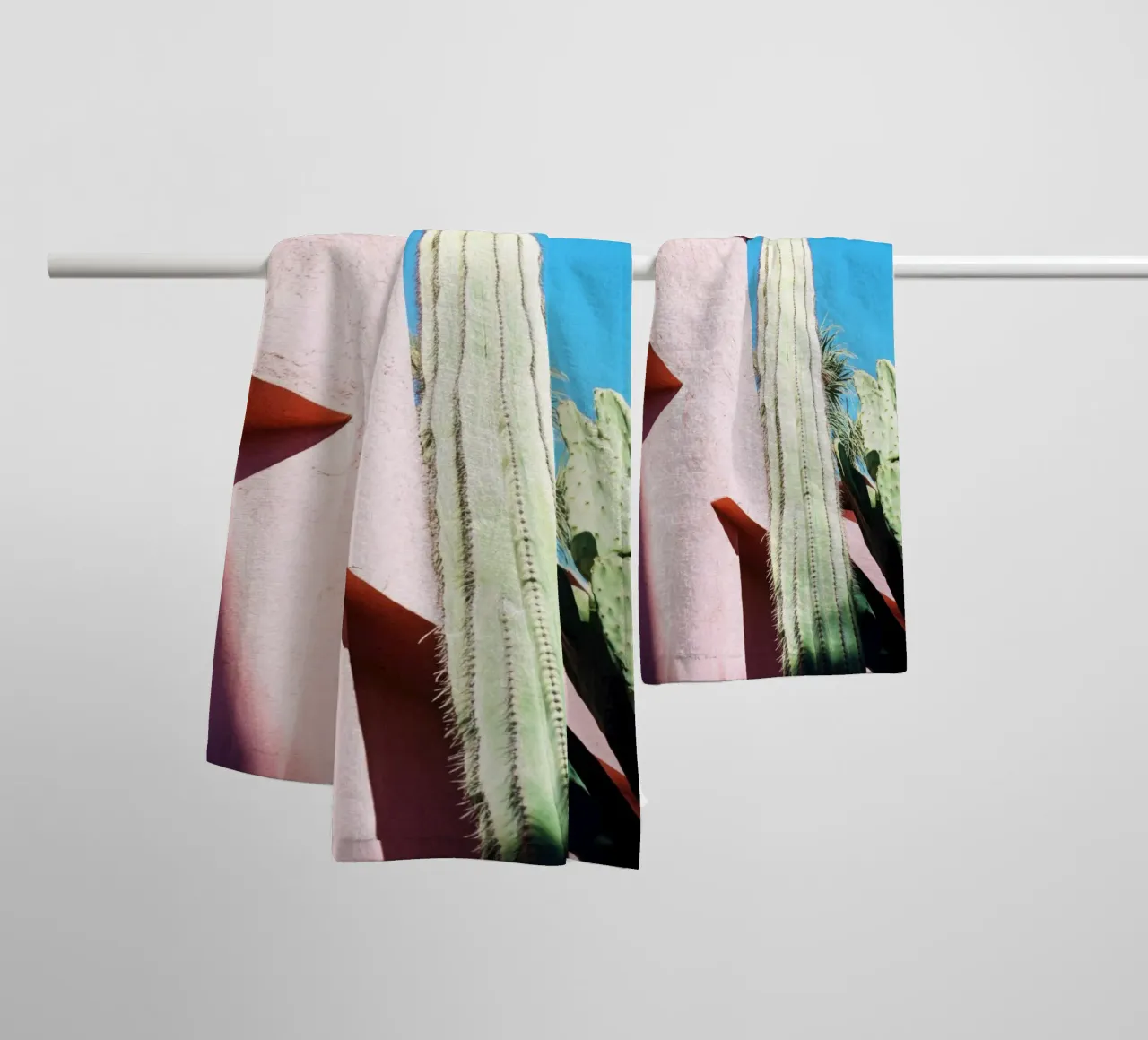 16 towel by Pink California | Affiches & Posters