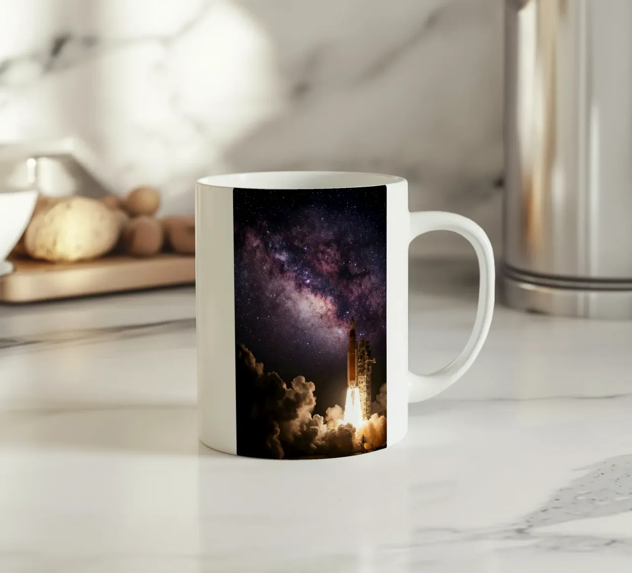 Lancio stellare - Razzo in ascesa verso la Via Lattea tazza in ceramica da Cosmic Reverie Creations