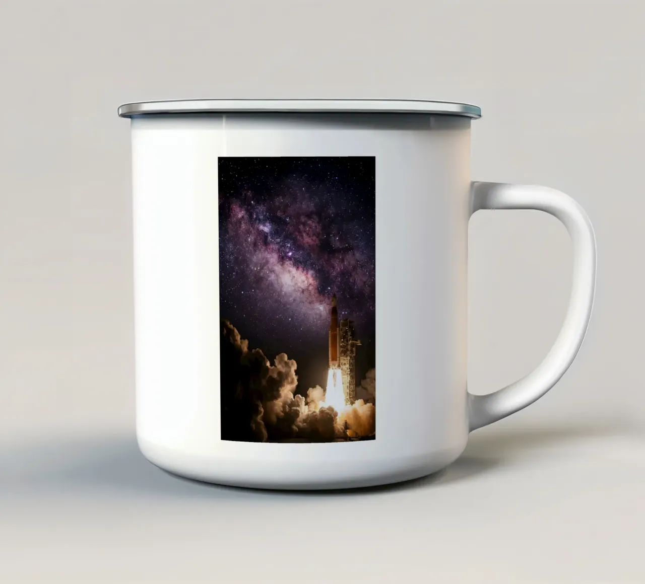 Lancio stellare - Razzo in ascesa verso la Via Lattea tazza in smalto da Cosmic Reverie Creations