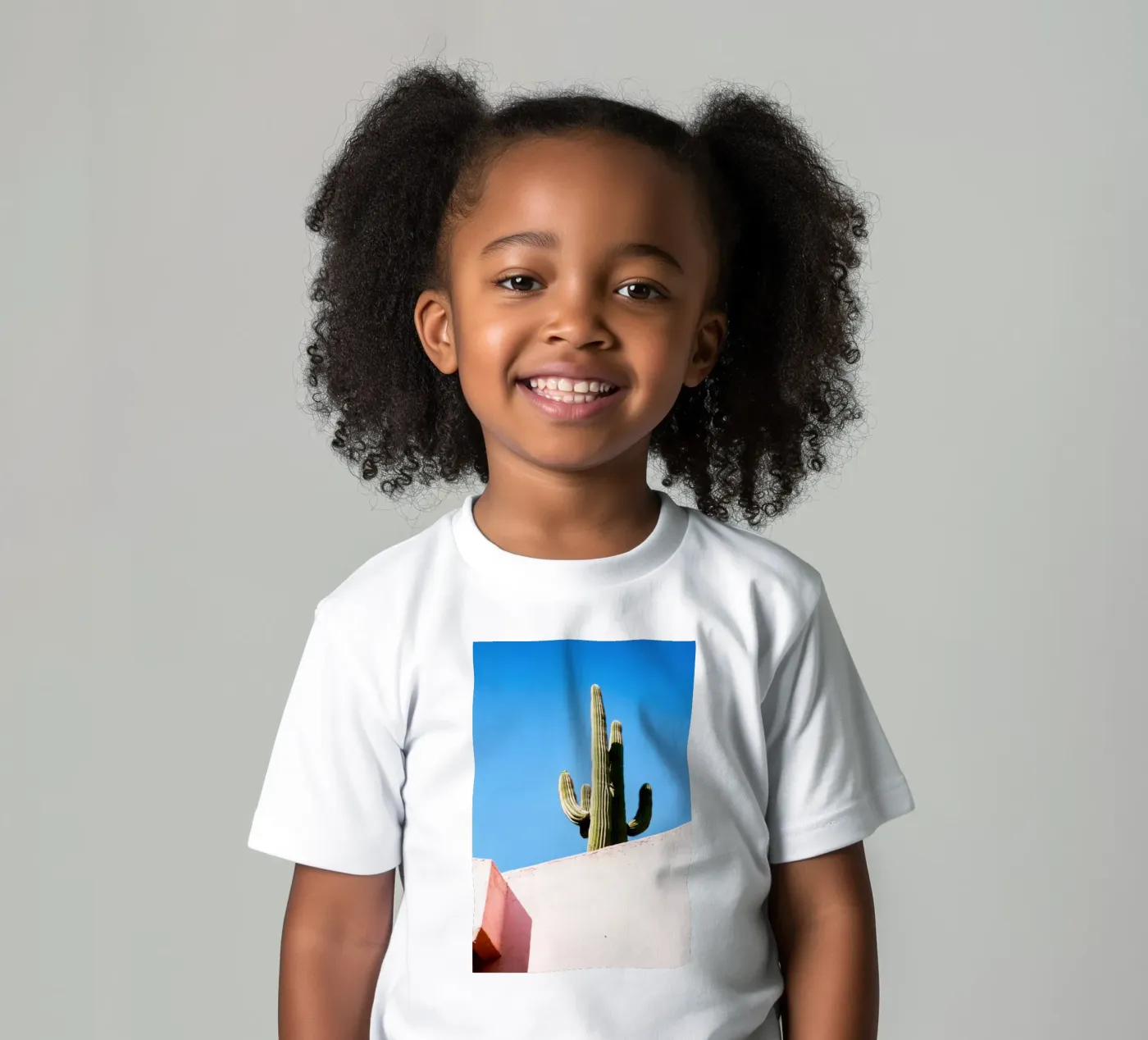 17 t-shirt bambini da Pink California | Affiches & Posters