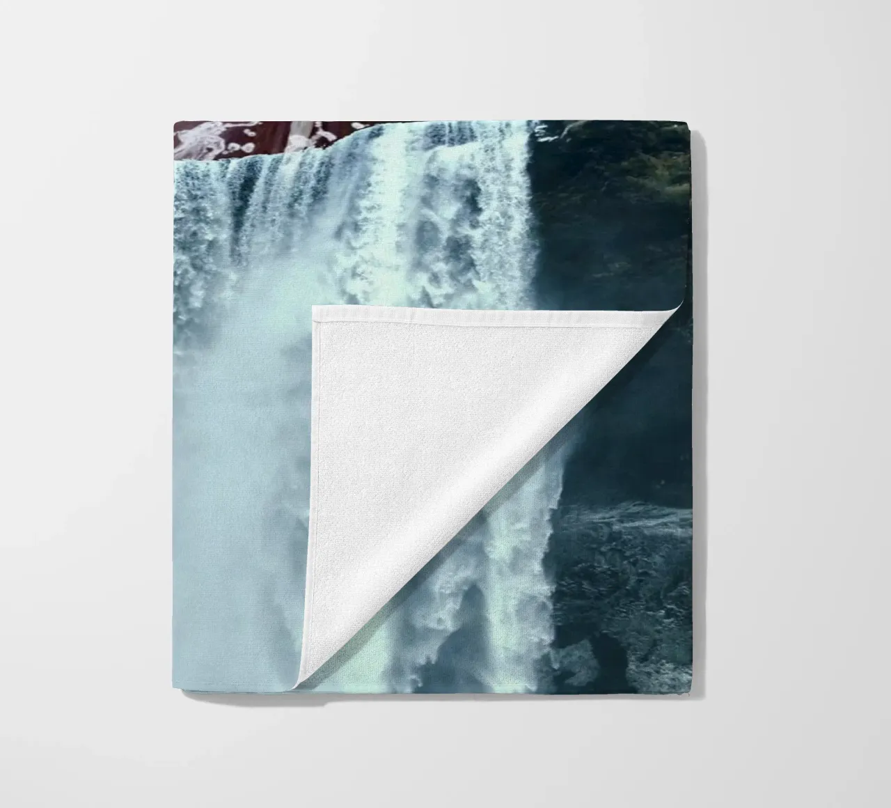 Magic Waterfall telo mare da Dikhotomy