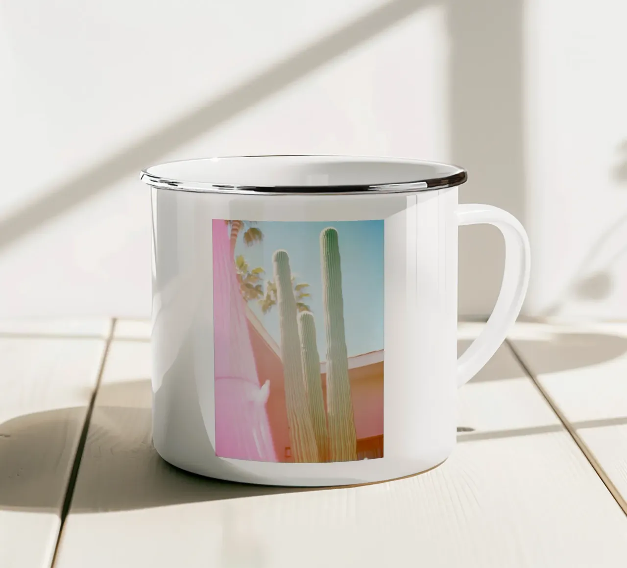 23 tazza in smalto da Pink California | Affiches & Posters