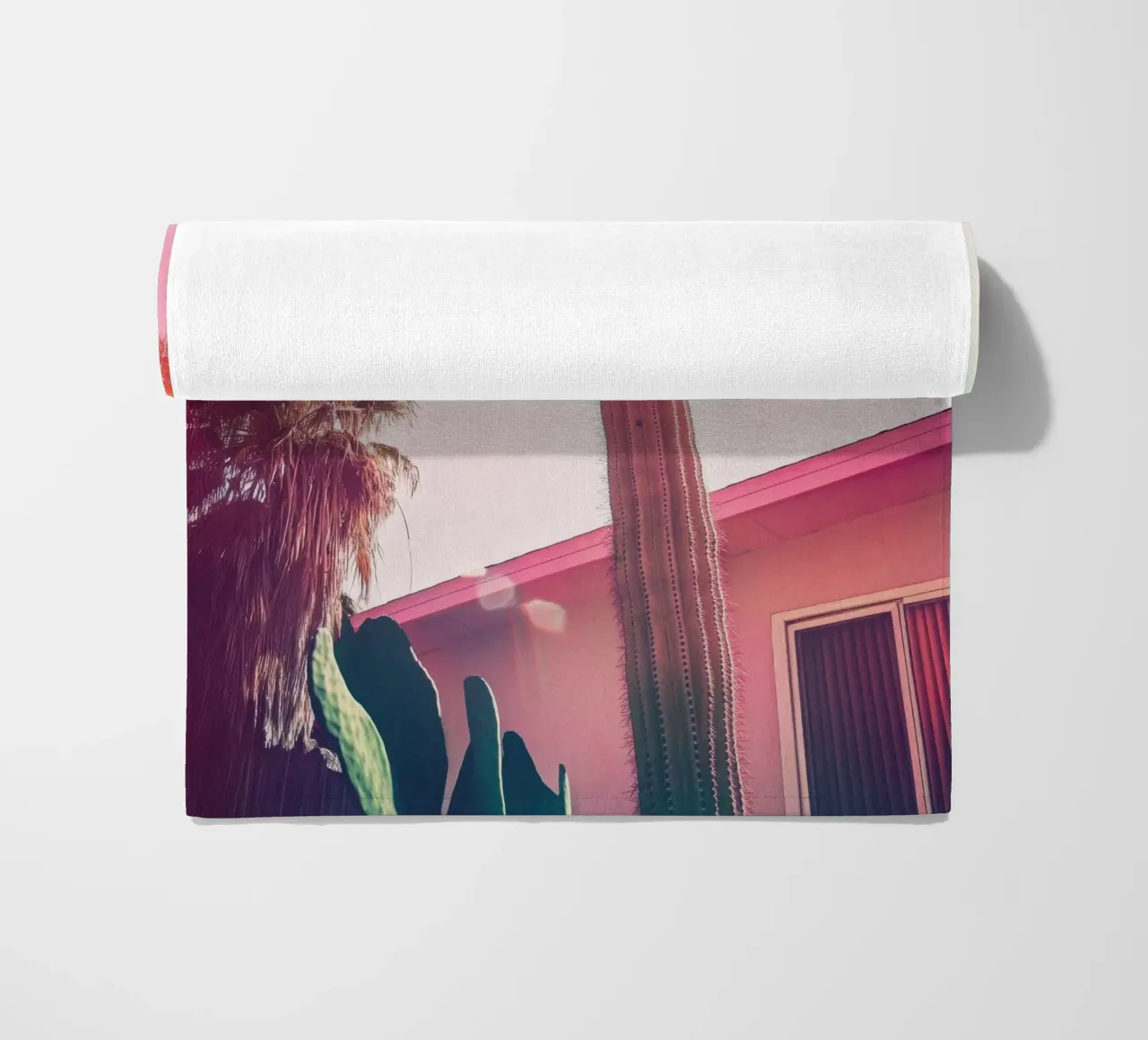 24 telo mare da Pink California | Affiches & Posters