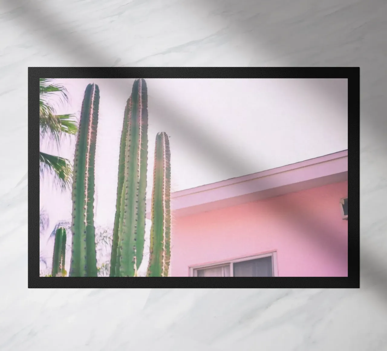 25 Fußmatte von Pink California | Affiches & Posters