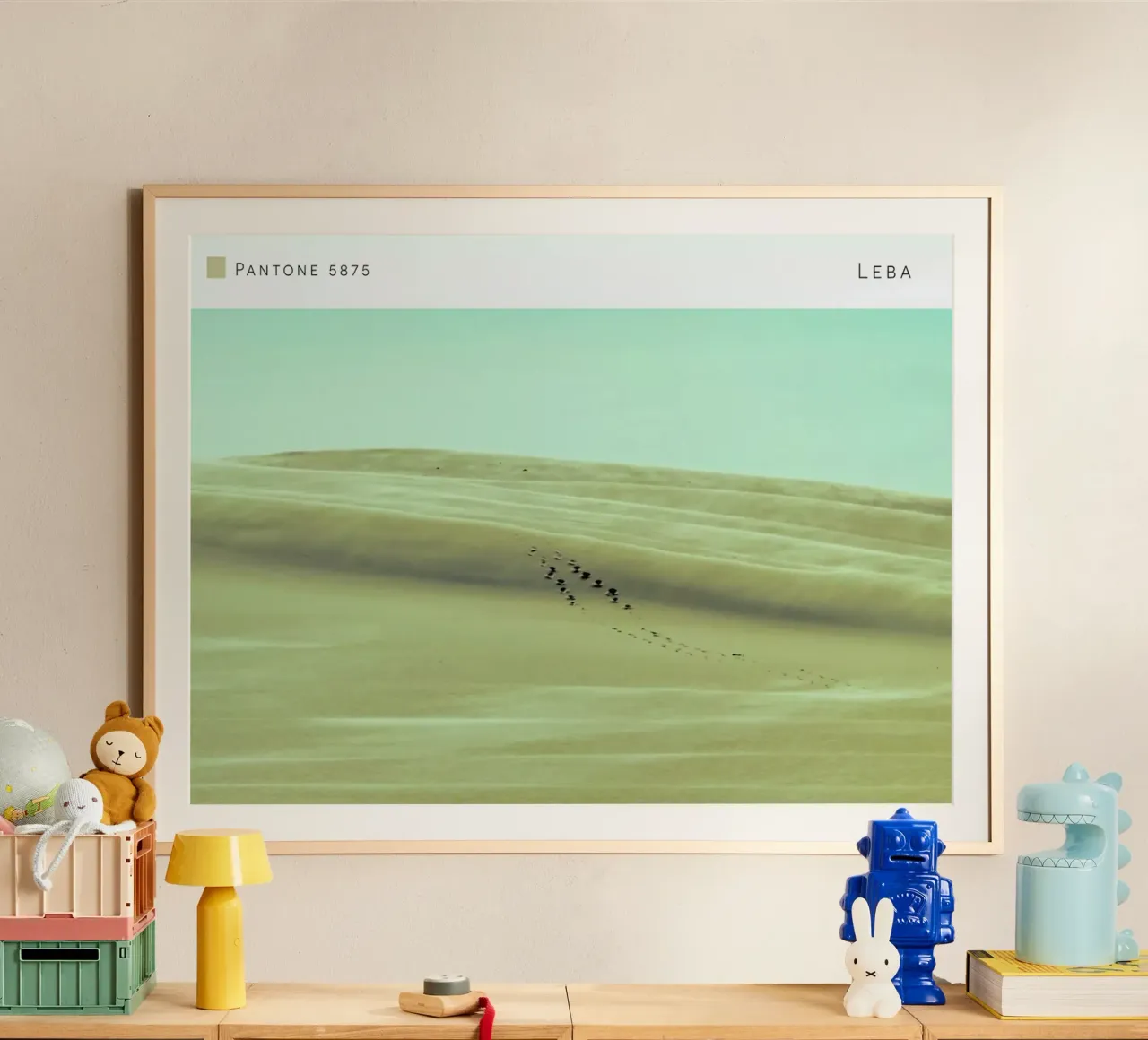 Leba Pantone 5875 poster con telaio in alluminio da In Full Color