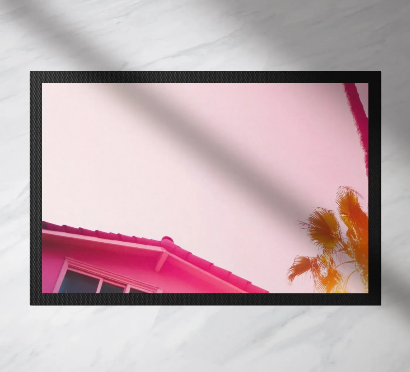 32 Fußmatte von Pink California | Affiches & Posters
