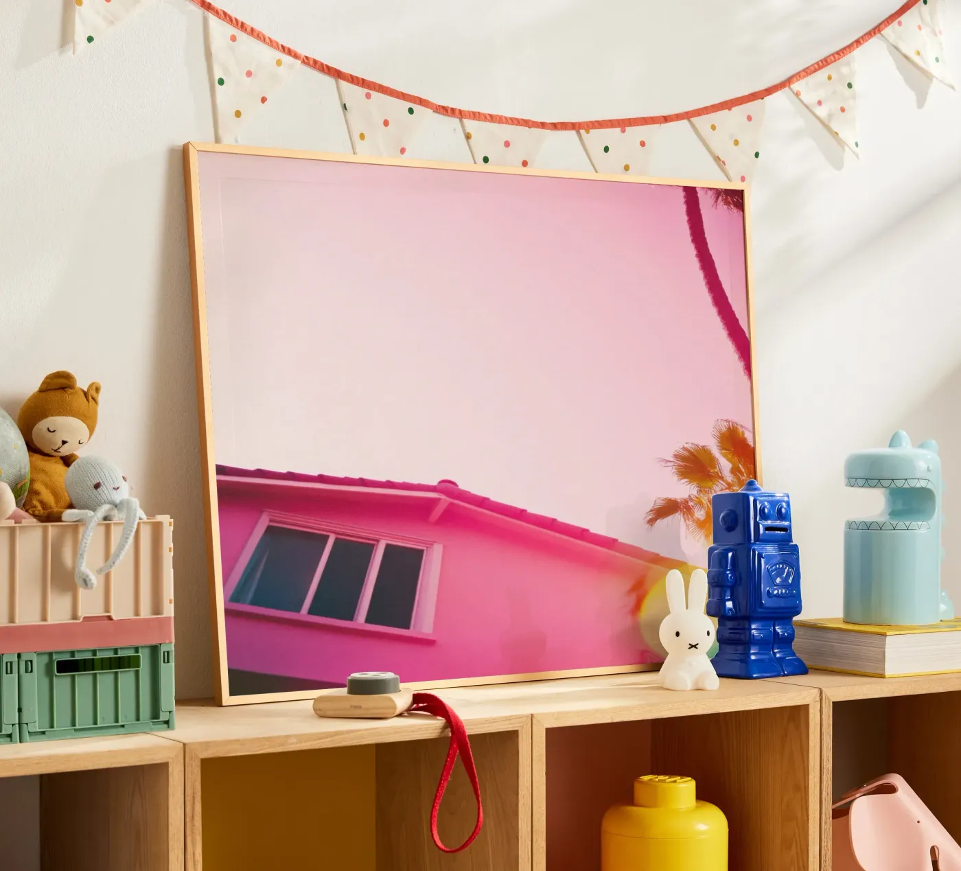 32 poster by Pink California | Affiches & Posters