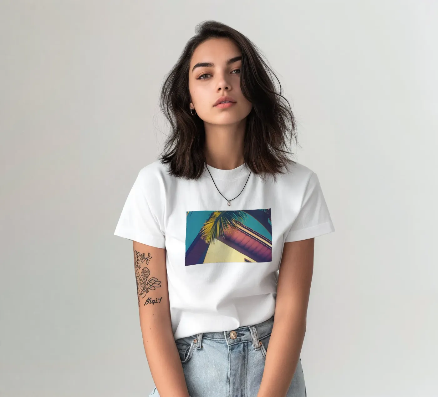 33 t-shirt da Pink California | Affiches & Posters