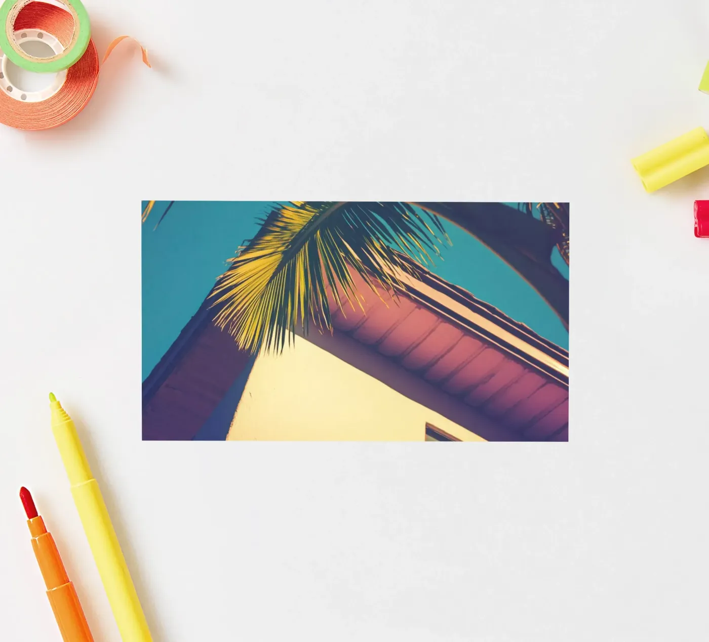 33 sticker van Pink California | Affiches & Posters