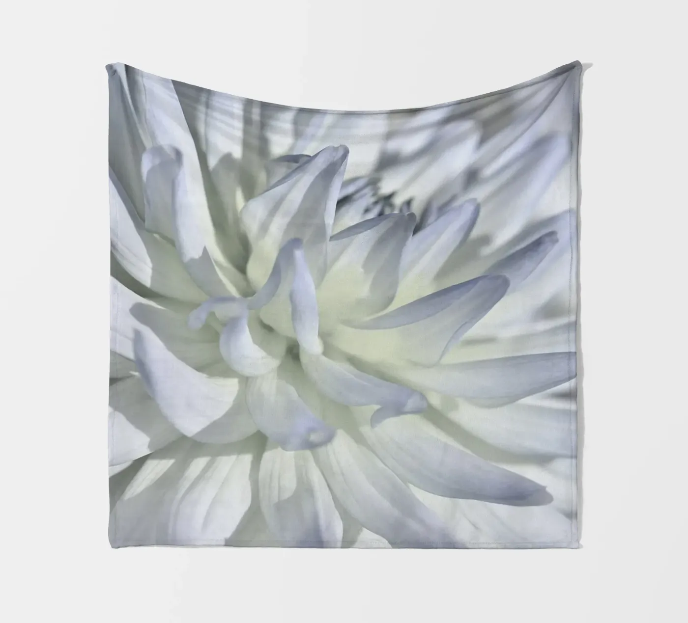 Dahlie Fleecedecke von Atteloi