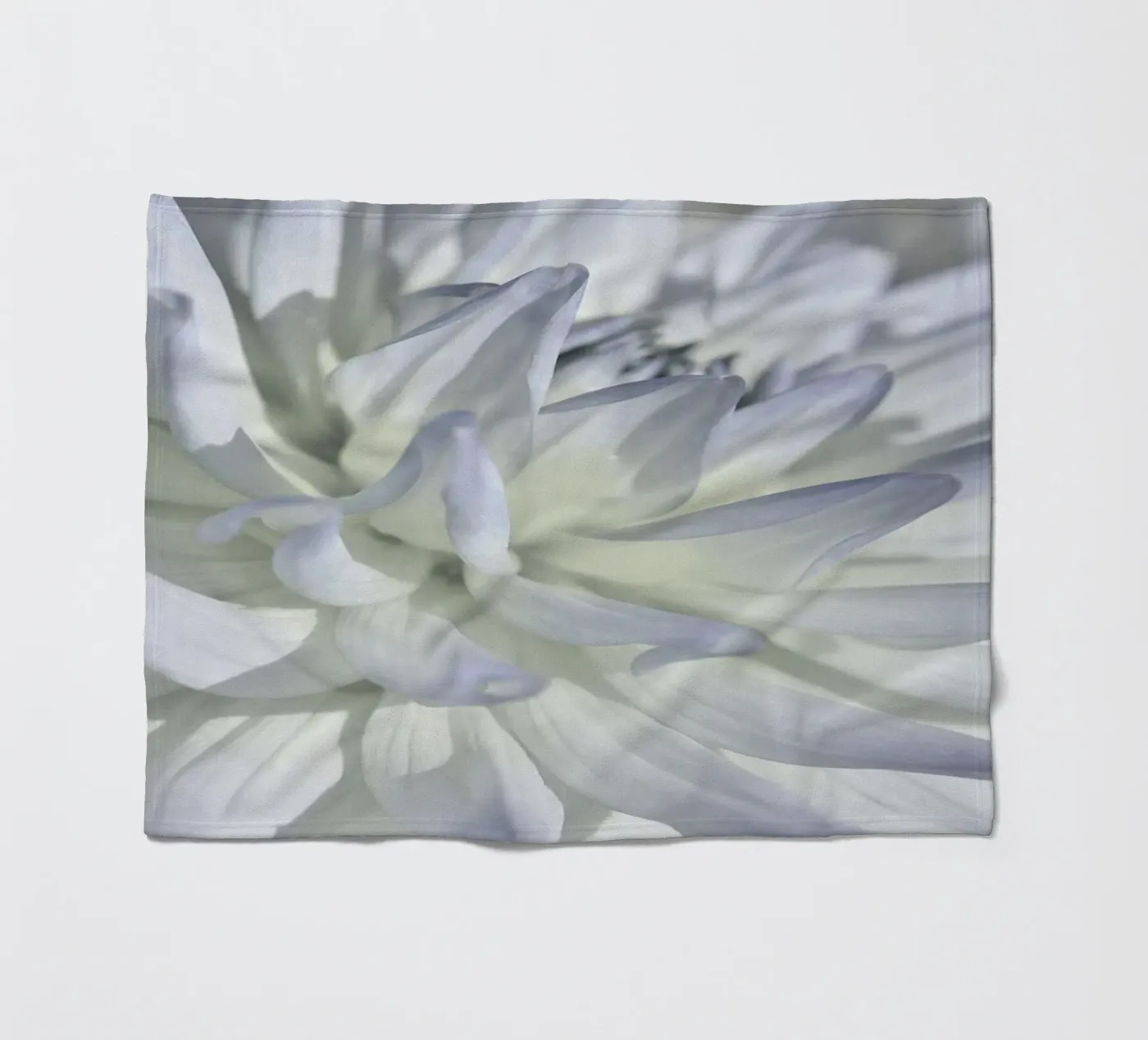 Dahlie Fleecedecke von Atteloi