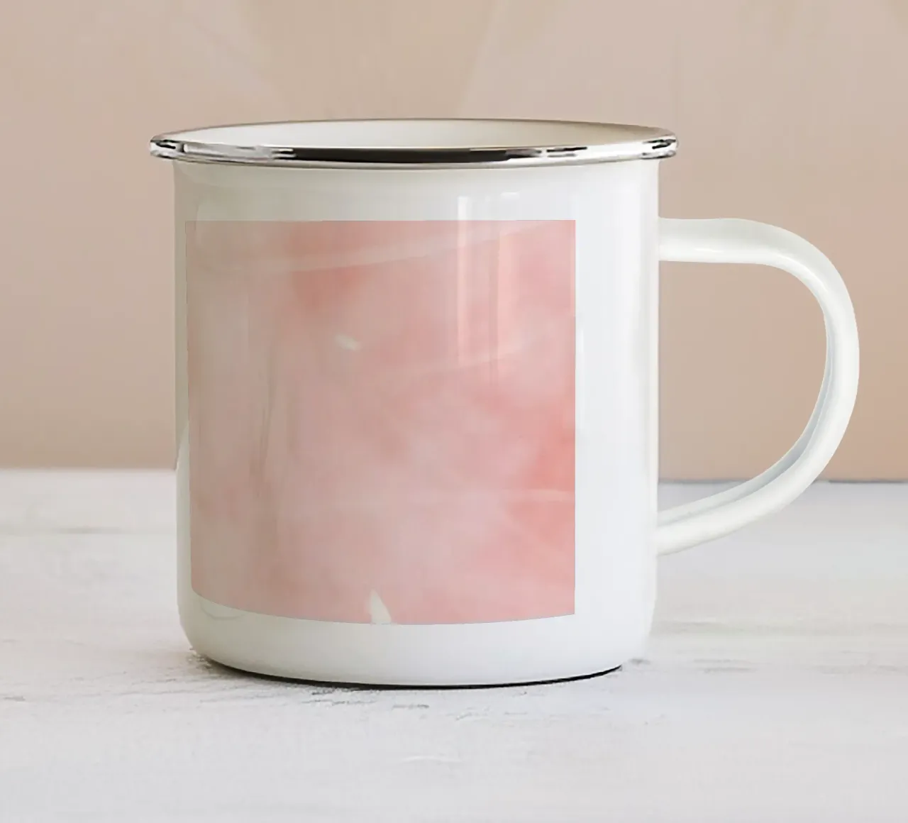 Leave it with the wind, darling tazza in smalto da Patruschka Paints