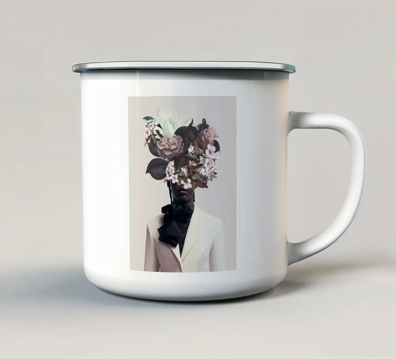 All the winters I bloomed tazza in smalto da Frank Moth