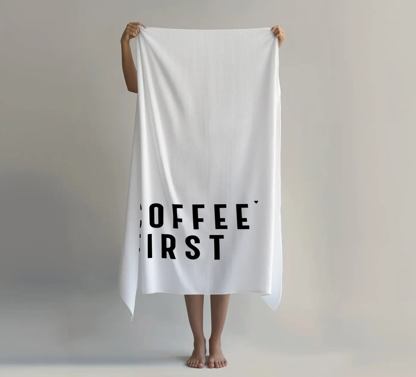 Coffee first strandhanddoek van typolover